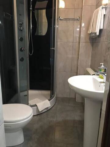 Фото номера Полулюкс Гостиница Luxor г. Ессентуки 7