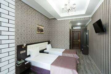 Фото номера Номер улучшенный премиум с 1 двуспальной кроватью Гостиница Verona Hotel г. Ессентуки 6