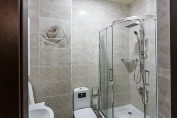 Фото номера Комфорт с балконом Гостиница Verona Hotel г. Ессентуки 5