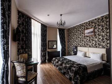 Фото номера Премиум с Балконом Гостиница Verona Hotel г. Ессентуки 2