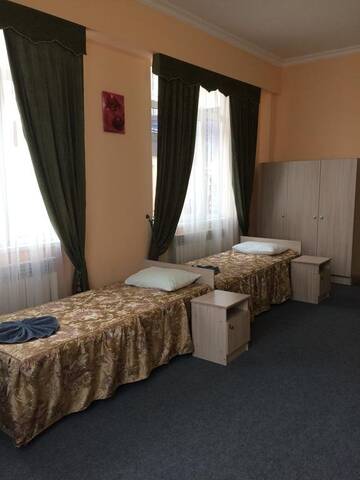 Фото номера Односпальная кровать в общем номере Гостиница Глория г. Ессентуки 5